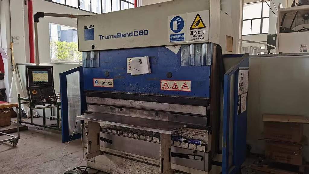 Bending Machine
