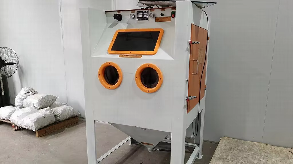 Spray Sand Machine